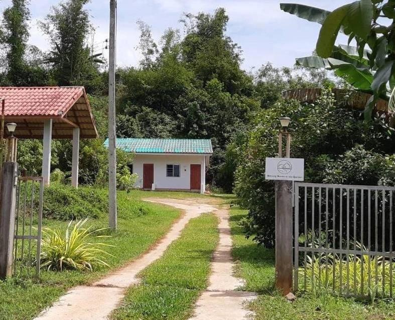 Betong House In The Garden Villa Exterior photo